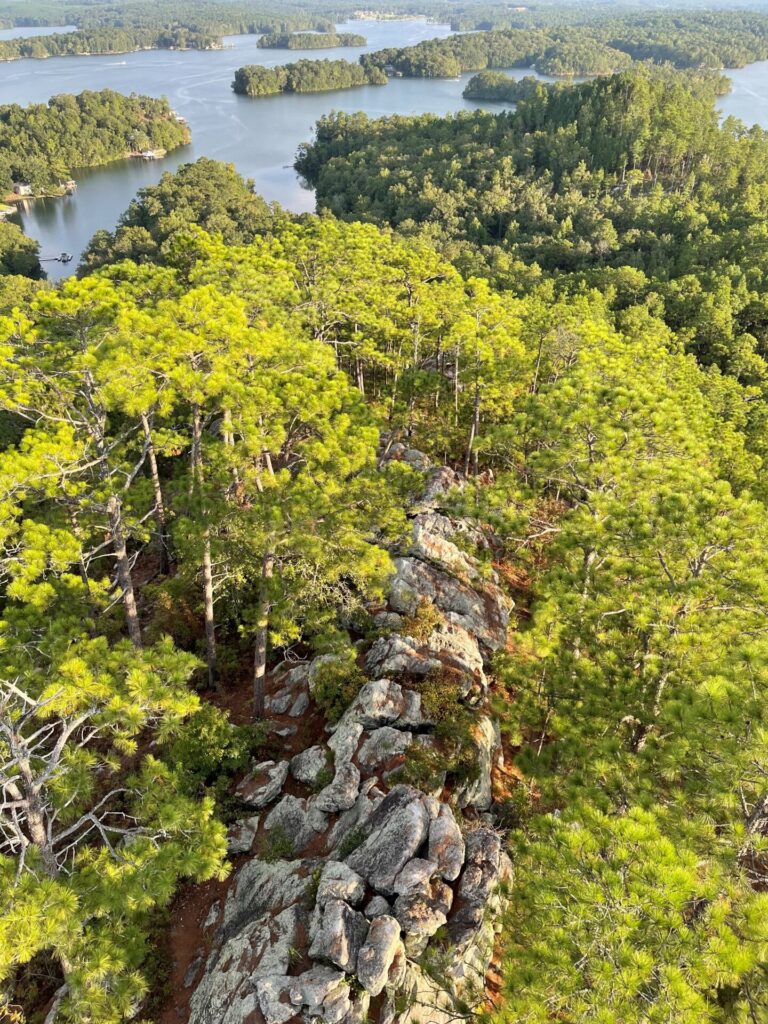 devil's backbone rock outcropping