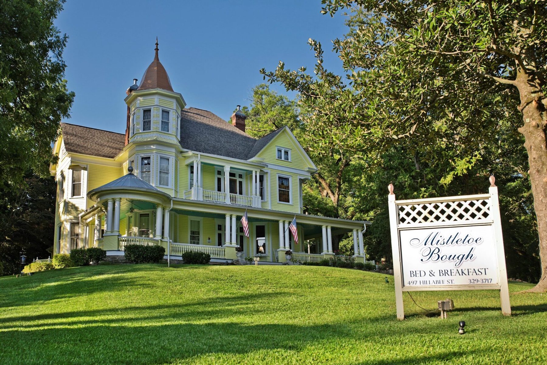 Exterior of Mistlebough Bough Bed and Breakfast