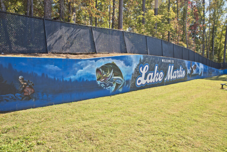 mural at patriot gas station