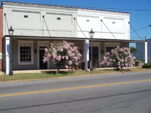 Exterior of Tallapoosee Historical Museum, a white flatroofed building